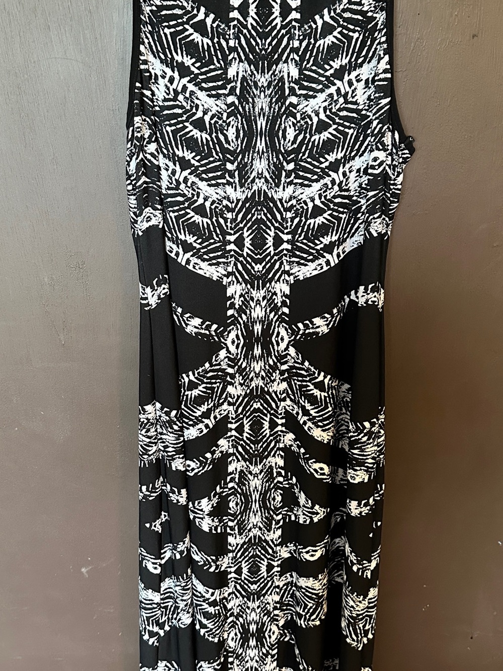 Bisou Bisou Size 14 Black White Abstract Maxi Dress